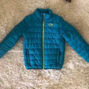 Northface girls down jacket.  Great condition